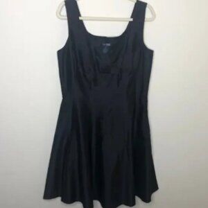 100% Silk Black Pin Up Style Dress 12